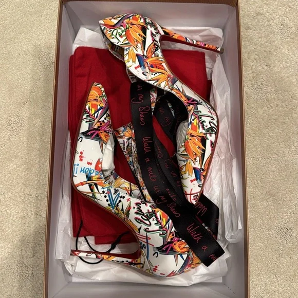 Christian Louboutin Pumps - Picture 5 of 6